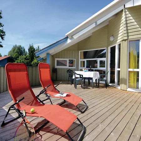 Σπίτι διακοπών Five-bedroom Holiday In *