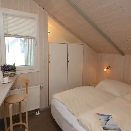 Five-bedroom Holiday In *