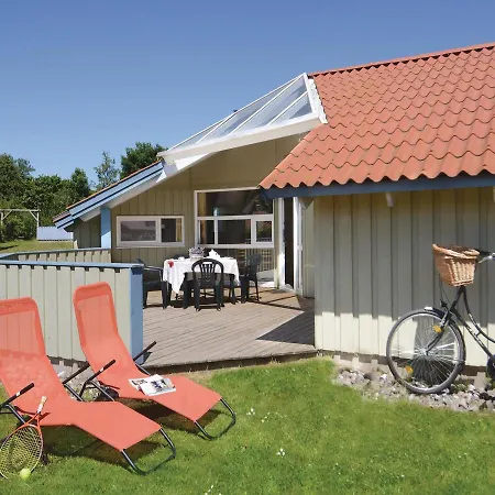 Five-bedroom Holiday In * Gross Mohrdorf
