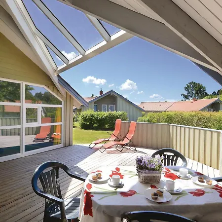 Σπίτι διακοπών Five-bedroom Holiday In *