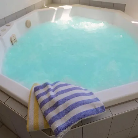 Five-bedroom Holiday In * Gross Mohrdorf